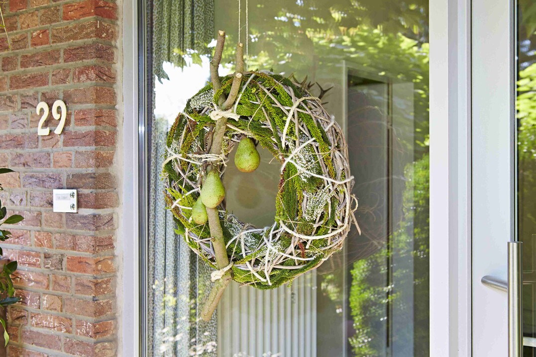 Modern interpretiert: Der opulente Heidekranz ist eine Hommage an die Natur.
