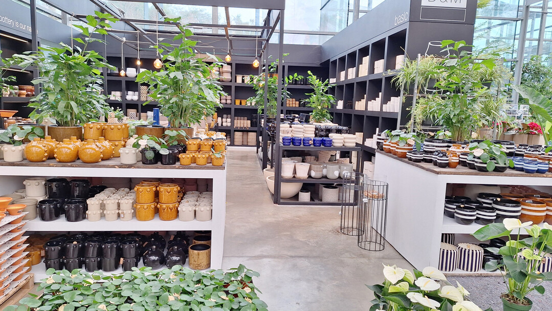 Visual Merchandising ist weit mehr, als Produkte schn zu prsentieren  es bestimmt, wie sich Kunden durch den Raum bewegen, wohin sie greifen und ber die Verweildauer im Geschft. Es lohnt sich also, regelmig zu prfen. ob alles passt.