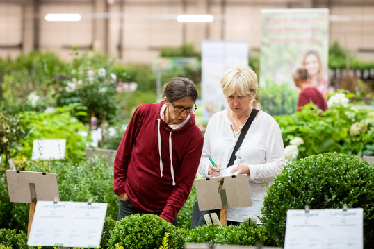Erstmals finden auf der IPM die Landgard-Ordertage Frhjahrsedition in der gesamten Halle 1A statt  als hybride Veranstaltung live auf der Messe und digital im Webshop. 
