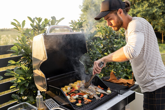 Verglichen mit anderen Gartenhartwarengruppen schnitt der Grillmarkt 2024 mit einer jhrlichen Wachstumsrate von 1,6 Prozent seit 2019 deutlich positiver ab. 