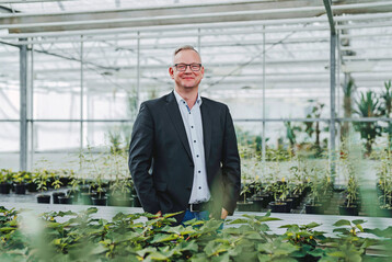 Dennis Schrder ist neuer kaufmnnischer Leiter bei Floragard.