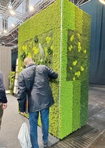 Die grüne Wand – modular, schnell aufgebaut und nachhaltig mehrfach im Einsatz