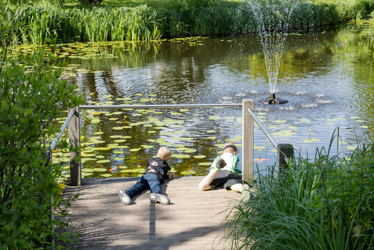 Der Park der Grten in Bad Zwischenah, liefert dabei die perfekte Kulisse.