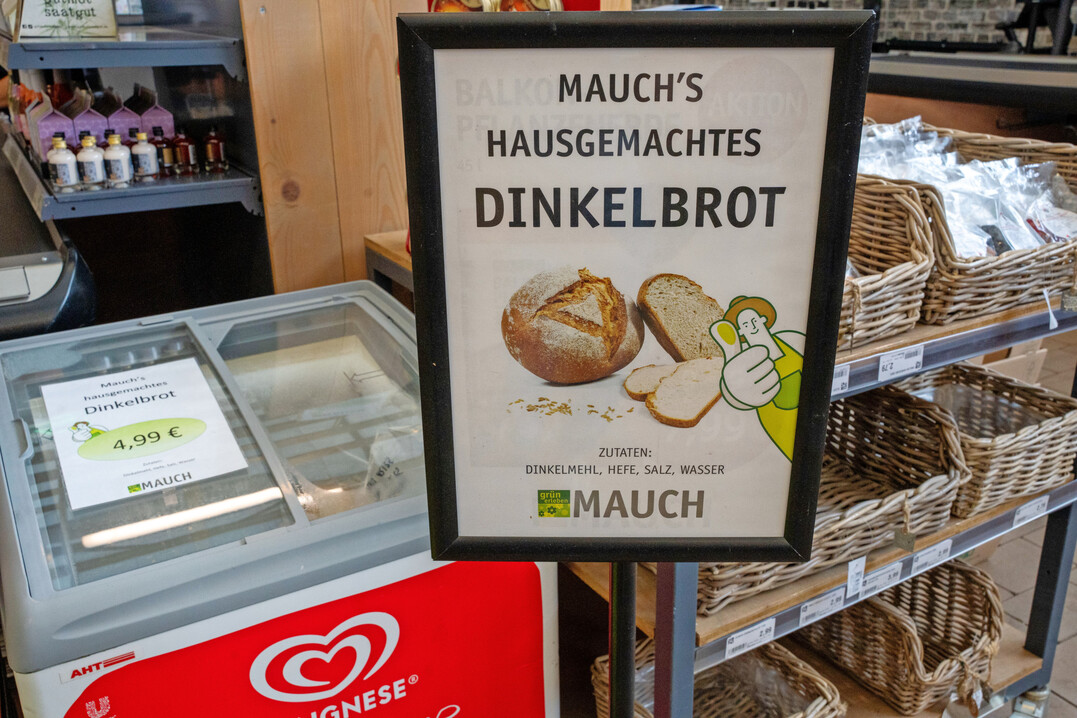 Wer nicht mehr zum Bcker mchte, kauft einfach bei Mauch das Hausgemachte.