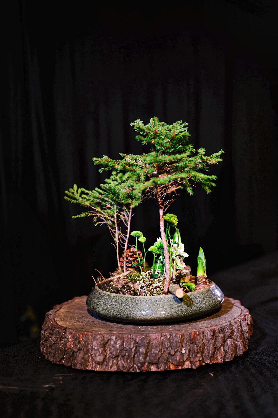 Ein Werkstck des grnen Naturthemas mit dem Namen Selva Viva (Lebendiger Wald).
