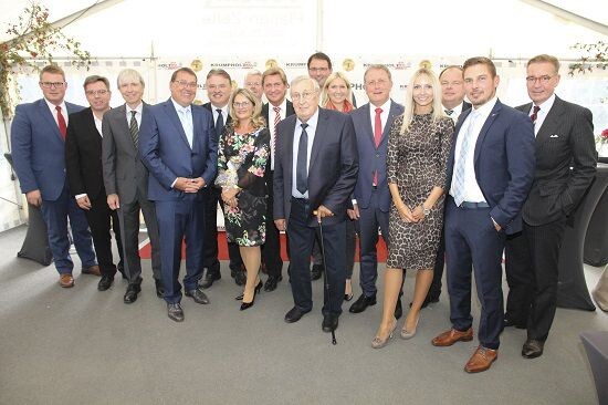 Krumpholz feiert Jubiläum mit Politik und Wirtschaft DEGA GRÜNER MARKT