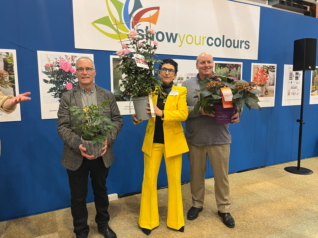 Die drei Erstplatzierten des Show Your Colors Award auf der IPM 2024.