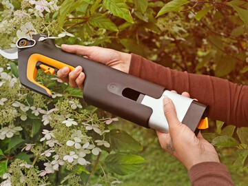 Akku-Gartenschere L Bypass