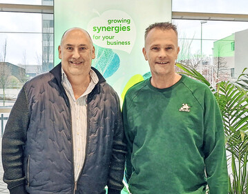 Oliver Mathys interviewte Torsten Br�mer zu dessen Online-Gartengemeinschaft �Wir sind Garten�.