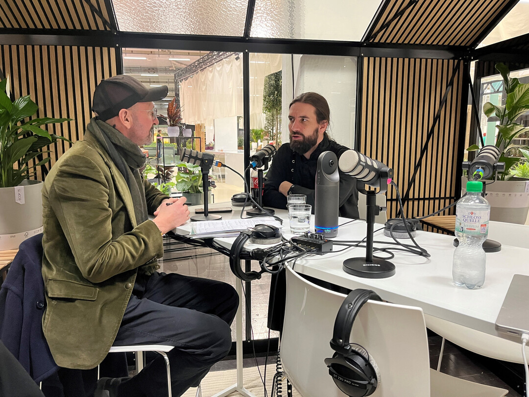 Der Podcast wurde auf der IPM Essen in einem Gewchshaus in der Halle 1A aufgezeichnet und ist auf allen gngigen Podcast-Plattformen abrufbar.  