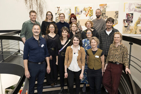 Die diesj�hrigen teilnehmenden (Meister)Florist*innen (von oben, v.l.n.r): Peter Schwitter, Buochs, Evelyn Krebs, Z�rich, Annika Egger, Muri bei Bern, Marianne De Tomasi, St. Gallen, R�my Jaggi, Tr�lex, Nicolaus Peters, Berlin (D), Samantha B�hler, Winterthur, Marie Bongard, M�nnedorf, Heidi Bisang, Solothurn, Andrea Lehmann, Solothurn, Marcel Gabriel, Sempach, Claudia Alijew W�thrich, Seon, Annika Junghans, Basel, Melanie Schneider, Beringen, Kathrin Muggli, Hinwil, Baden