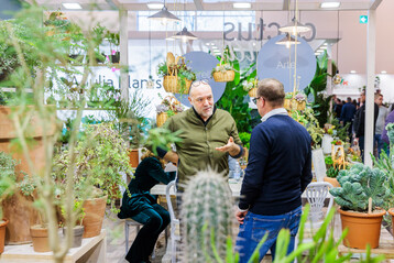 Rund 30 Prozent der Besucher bestellten whrend der Messe. ber 60 Prozent planen, aufgrund der auf der IPM ESSEN erhaltenen Informationen im Nachgang Kufe zu ttigen, teilt die Messe Essen mit.