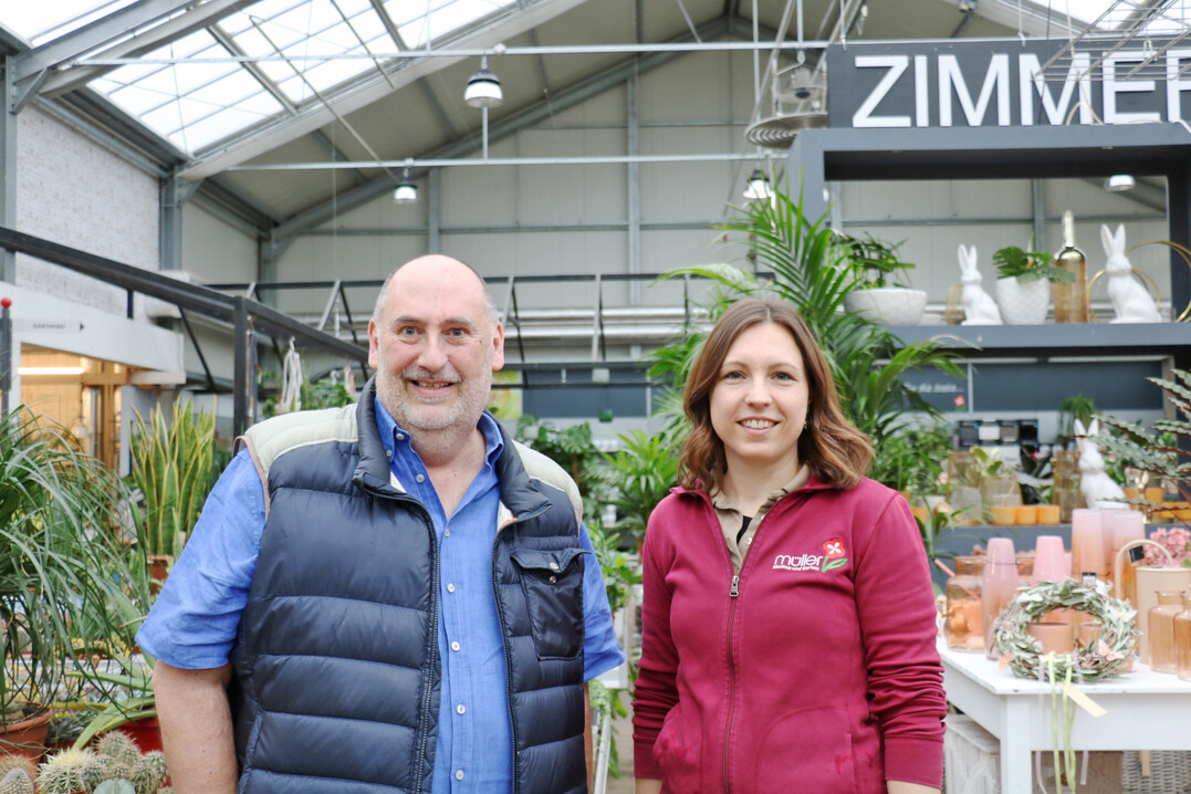 Sarah Bonner-Mller leitet das Gartencenter Mller Blumen und Garten in Schallstadt  mittlerweile in der vierten Generation. Ihr Vater Peter Mller verantwortet die Eigenproduktion, ihr Bruder Daniel den Garten- und Landschaftsbau. www.blumen-mueller.de