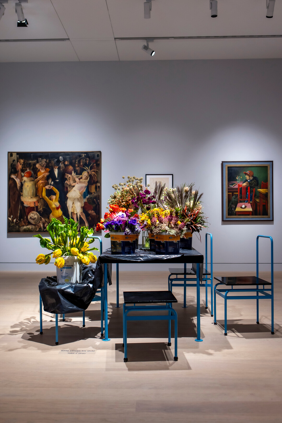 Florist Nymph interpretierte das Werk Eine andere Prsentation an der Essgruppe von J.J.P.Oud