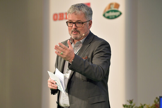 Gastgeber des GardenSummits und BHB-Hauptgeschftsfhrer Dr. Peter Wst 