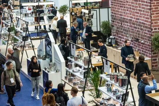 Das Messetrio aus Ambiente, Christmasworld und Creativeworld bietet spannende Sortimente, Inspiration und geschftsfrdernde Neukontakte. 