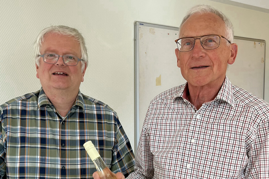 Auch Vize-Prsident Dr. Heinz-Dieter Molitor (rechts) wurde im Amt besttigt.