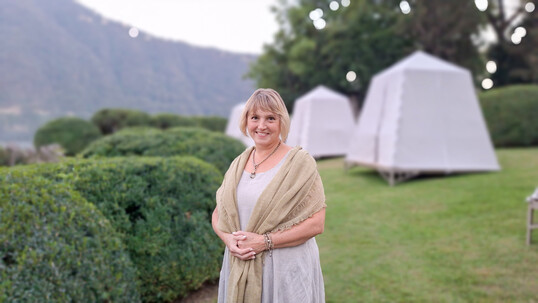 Leanne Johnsen, Prsident und CEO Gardenworks Canada, <br />
<a href="https://www.gardenworks.ca"  target="_blank" >www.gardenworks.ca</a>