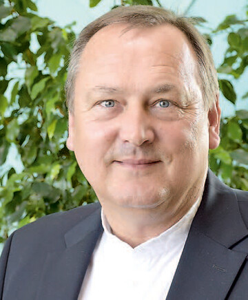 Dr. Frank Schoppa 
