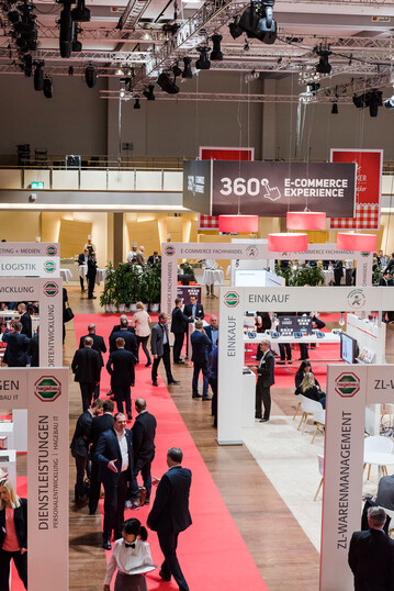 hagebau Fachhandel initiiert Plattform zum Austausch in Sachen Digitalisierung: Der 360 E-Commerce-Stand auf dem hagebau FORUM war rege besucht.