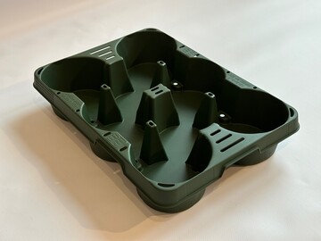 Der Tray fr 6 bis 8 Tpfe von 10,5-13 cm.