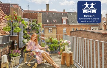Clevere Gestaltungsideen haben Stadtgrtner ab der Gartensaison 2018 mit dem vertikalen Gartensystem NatureUp!. Es bietet individuelle Mglichkeiten, Balkone und Terrassen zur grnen Wohlfhl-Oase umzugestalten. 