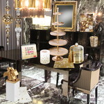 Herstellernachweis Produkte: Spiegel, Etagere, Teelichtbecher: Gehlmann Serviette, Kerze: Ambiente Europe Kerze mit Glaskuppel: Accentra Engel: Reichel Beutel: HobbyFun Hänger: Formano Aufsteller: Groh-Verlag Karte: Edition Gollong