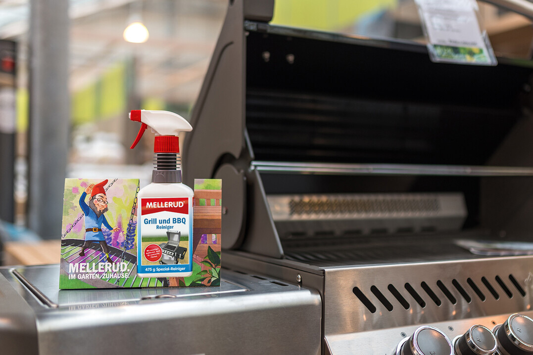 Die Grill-Spezialreiniger von Mellerud lassen sich im Themenregal mit  Produktkarten und POS-Film, als Thekenprsenter oder Produktaufsteller platzieren