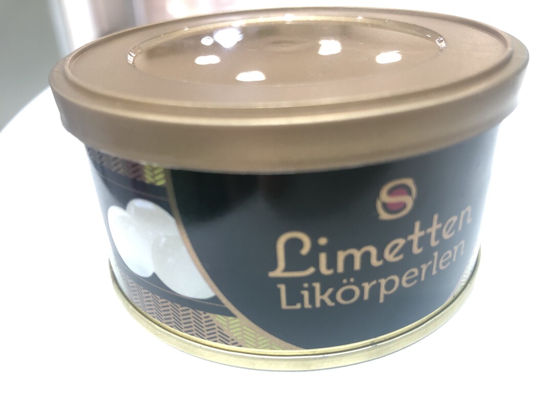 Zwischendurch haben wir Michael Kupka von Kubru getroffen. Die Dose mit den Limetten-Likrperlen war so schnell wieder weg, dass nicht mal ein scharfes Foto brig geblieben ist. Fr die, die etwas Besonderes suchen im Gartenfachhandel (www.kubru-gmbh.com)