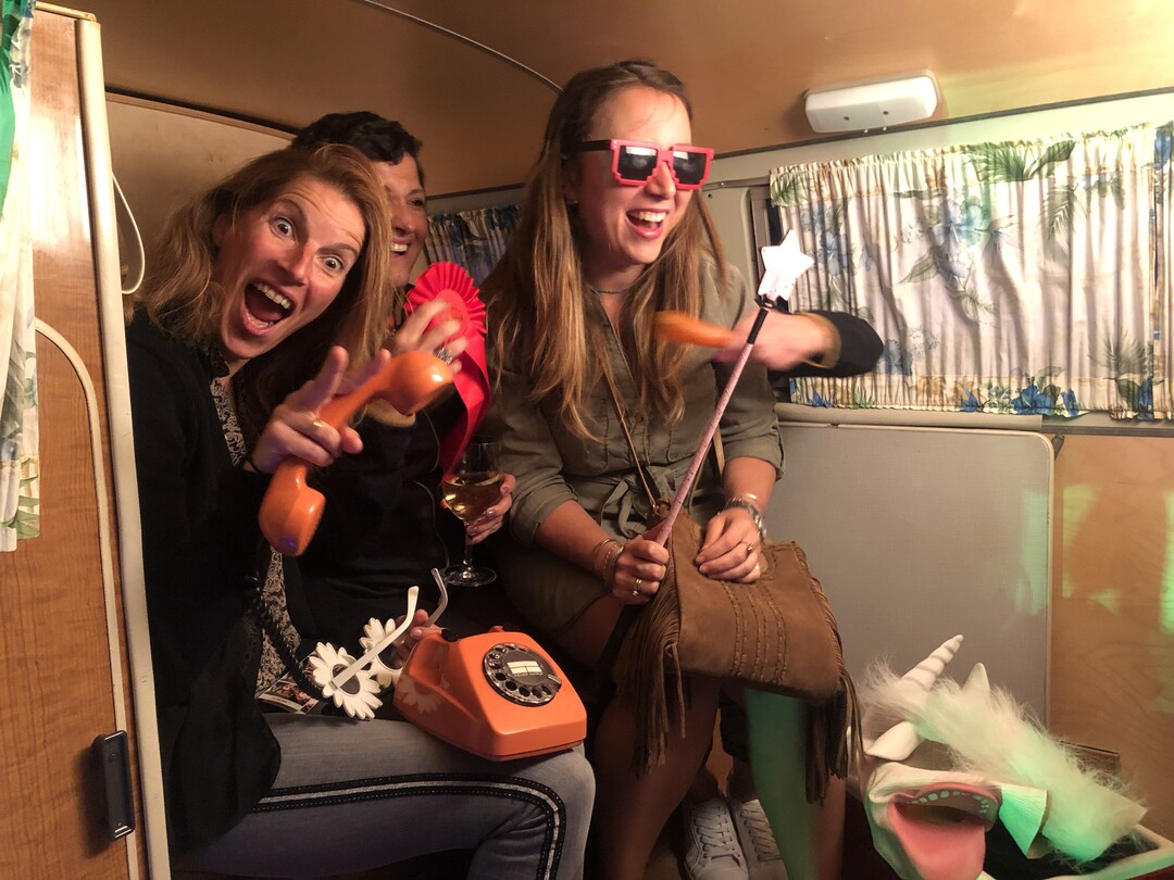 Spa garantiert - im Fotobus der6 clock-Party der Koelnmesse