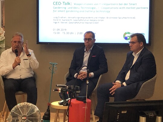 Zur Feier des Beitritts lud Birchmeier auf der spoga+gafa zum  CEO-Talk; einem Chef-Gesprch also, bei dem Horst W. Garbrecht (metabo),  Ingo H. Steinel (Steinel) und Jrg Zwahlen (Birchmeier) die Vorteile der Allianz prsentierten.