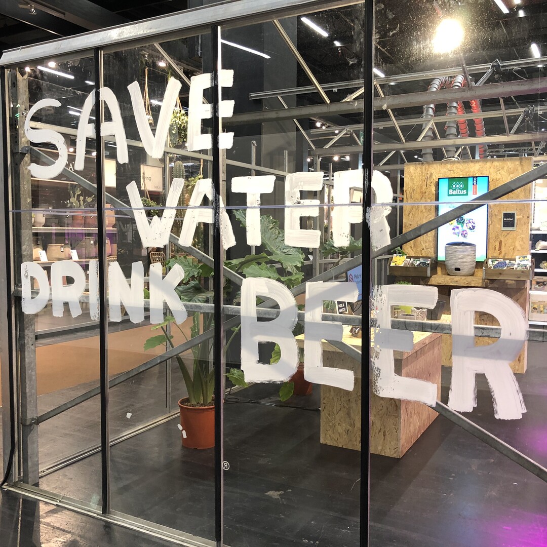 Macht aufmerksam, sorgt fr Gesprche und bleibt im Gedchtnis...und landet bestenfalls in den sozialen Kanlen