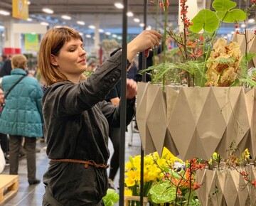 Katharina Herr aus dem mittelfrnkischen Rthenbach an der Pegnitz gewann 2019 den Floristenwettbewerb Klner Frhling.