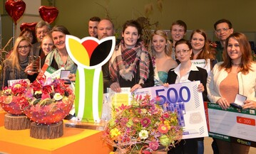 Hochkartige Gewinne und glckliche Gesichter  auf der Preis-verleihung des IPM Messe-Cups werden die besten Werkstcke prmiert