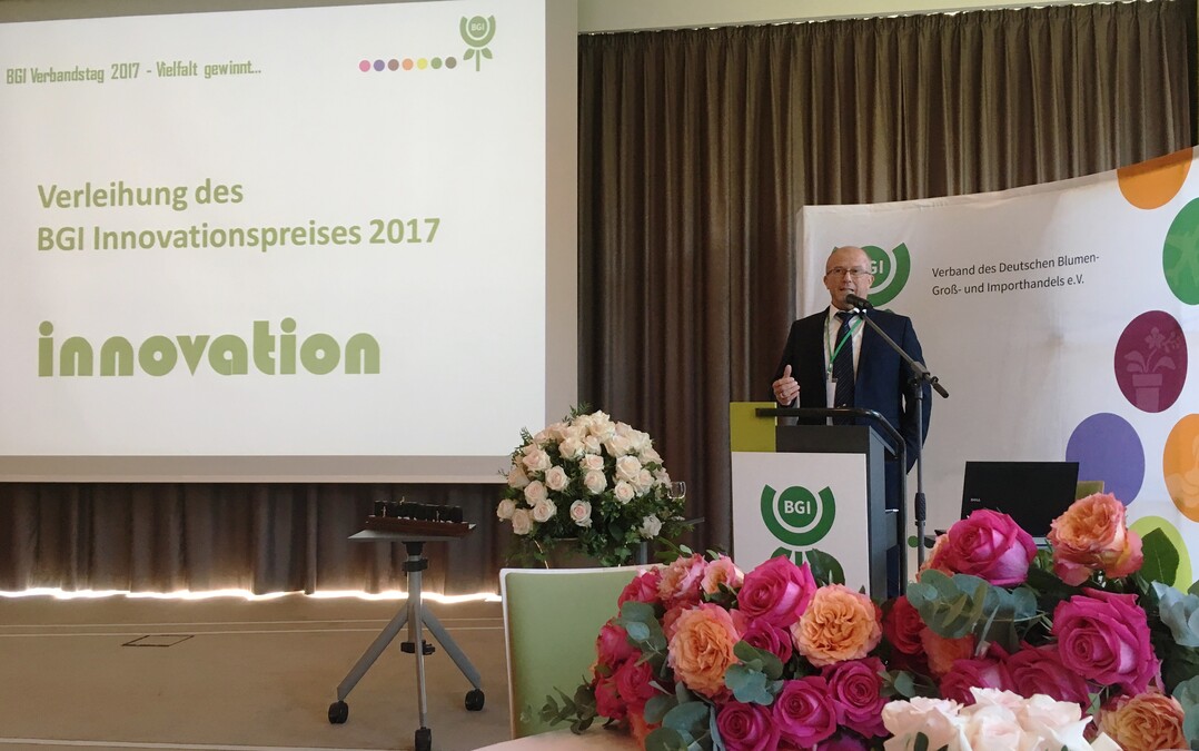 Der Preisträger ist die Firma blumenstrauss.de web GmbH aus Bietigheim- Bissingen.