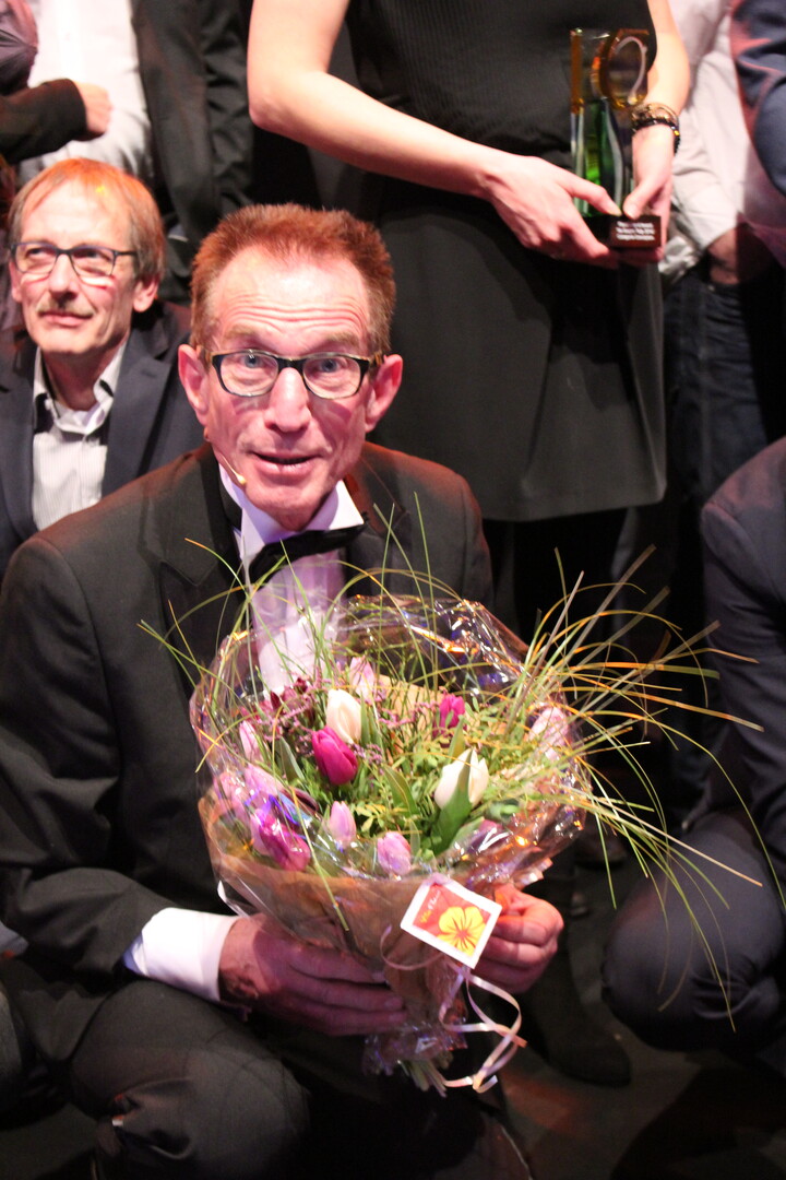 Rob Verlinden, Moderator des Abends und seit Jahrzehnten bekannter Fernsehpromi mit Gartenprogramm