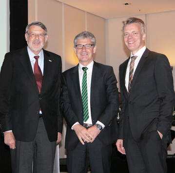links nach rechts: Martin Fuchs, Aufsichtsratsvorsitzender / Franz Josef Isensee, Vorstand / Peter Pohl, Vorstand