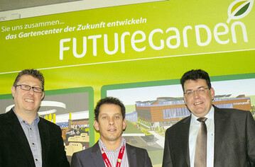 Futuregarden von HPW am Stand der Sagaflor. Von links Gary
Wilburn, Alex Urquhart und Georg Steinhauer.