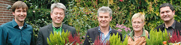 V.l.: Olaf Beier (Gartenbauverband Nord), Thomas Buchenau
(egesa garten), Franz-Josef Isensee (Sagaflor), Marion Illemann
und Horst Gssmann (ekaflor)