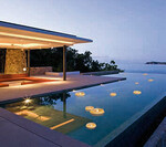 Finca-Schwimmkerznen leuchten auch unter Wasser