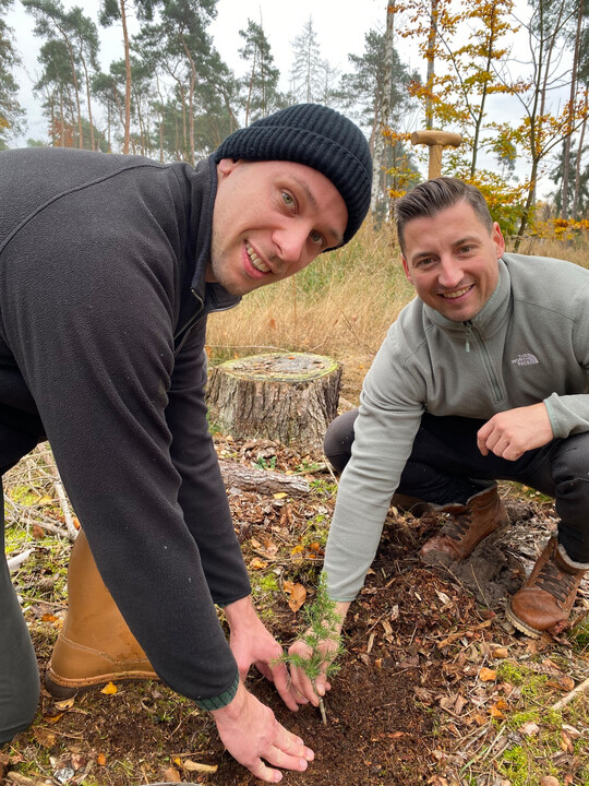 Sebastian Mager 
und Frederik Rentsch von Viva la Wald 