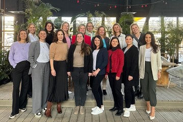 Anlsslich des Weltfrauentags trafen sich am 8. Mrz 2024 Frauen aus der DIY- und Gartenbranche zu einer Diskussionsrunde im RheinRiff in Dsseldorf.