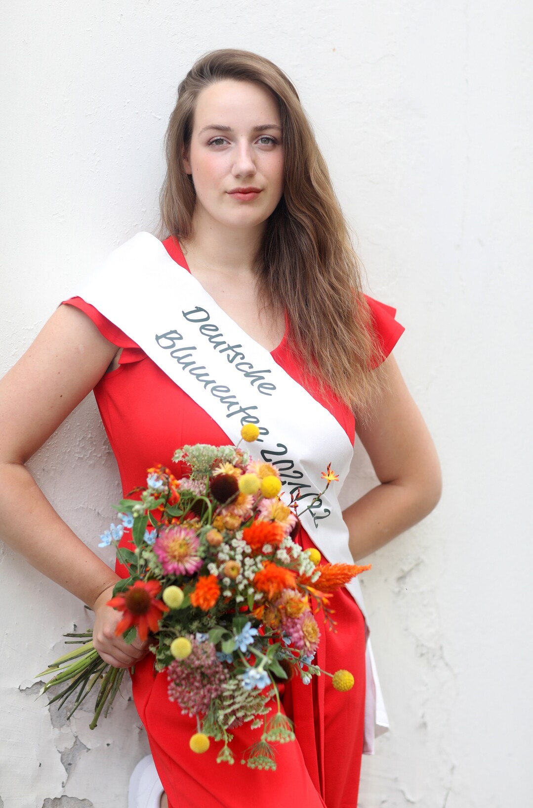 Fr die Deutsche Blumenfee 2021/2022 Johanna Griem wird eine Nachfolgerin gesucht.
